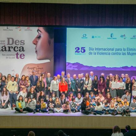 Acto institucional por el Día Internacional de la Eliminación de la Violencia contra las Mujeres.