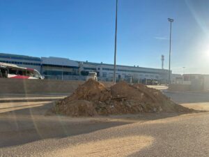 Restos de la DANA en el Polígono industrial de Toledo.