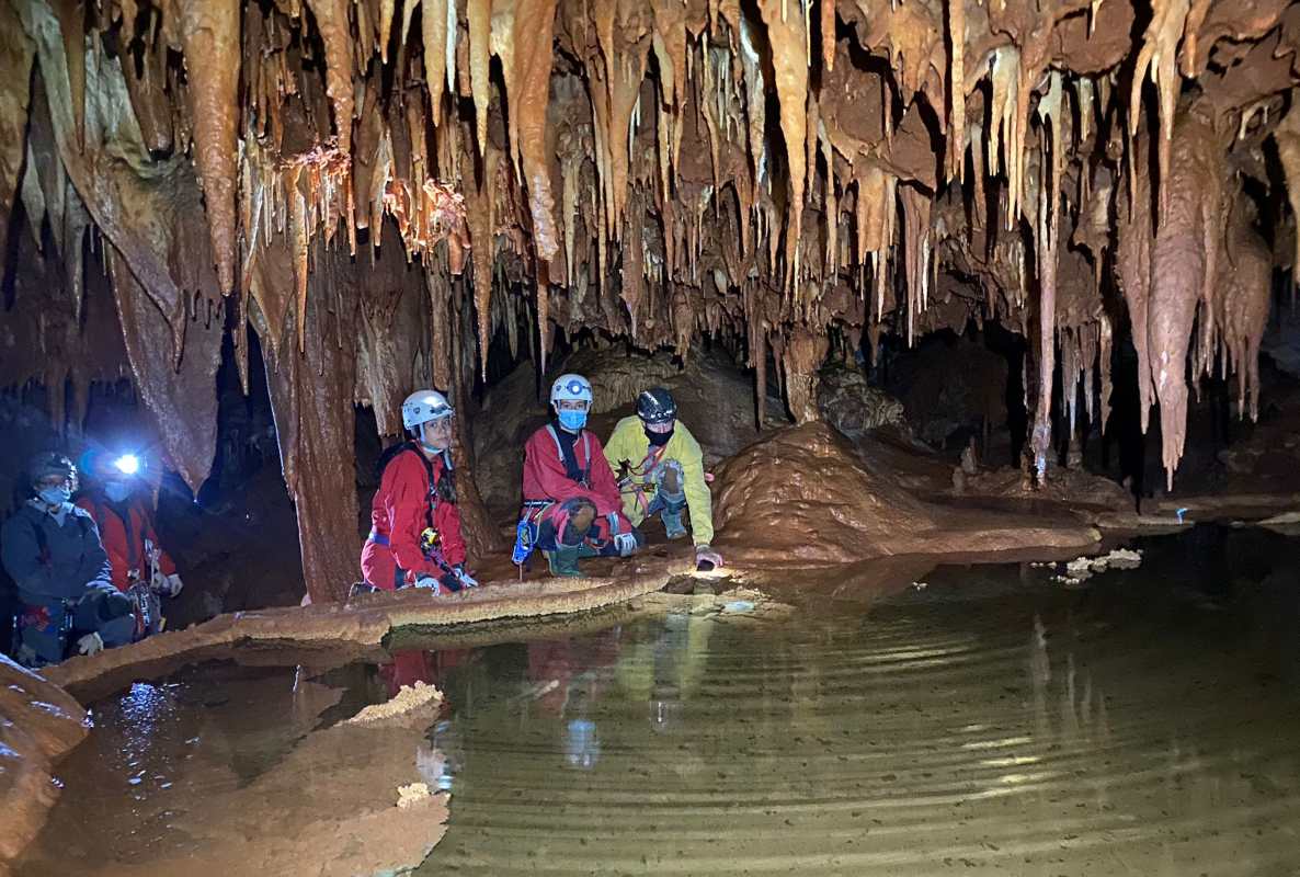 Espeleología en CLM: viajes apasionantes a las cavidades más bellas. Foto: Club Deportivo ARA (Cuenca).