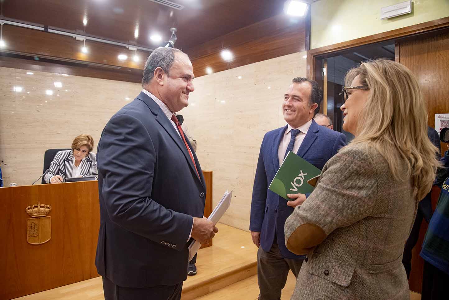 Comisión de Presupuestos en las Cortes de CLM. Foto: Rebeca Arango.