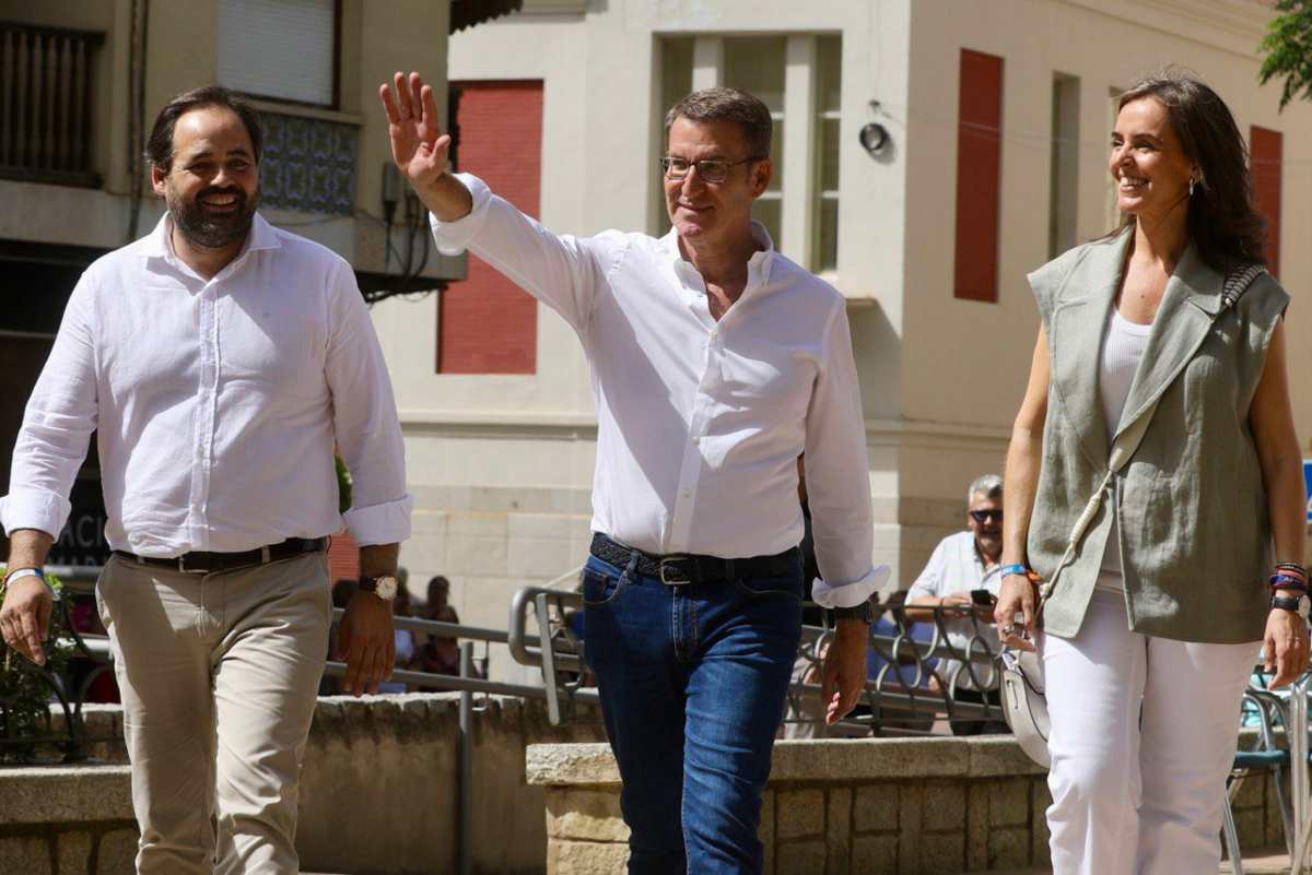 Paco Núñez, Alberto Núñez Feijoo y Carmen Fúnez.