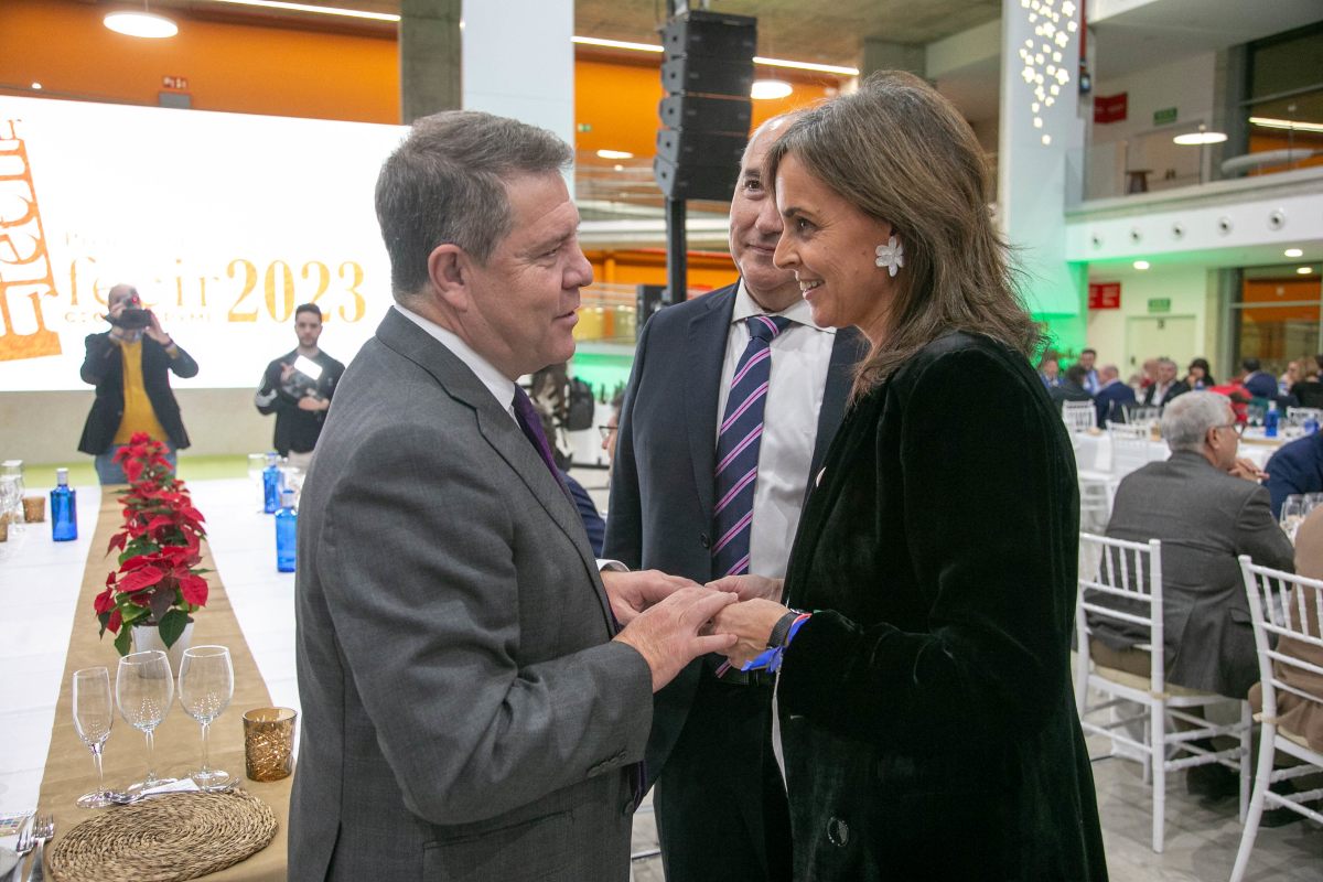 Page, junto a la ciudadrealeña Carmen Fúñez, vicesecretaria de Política Social y Reto Demográfico del PP nacional.