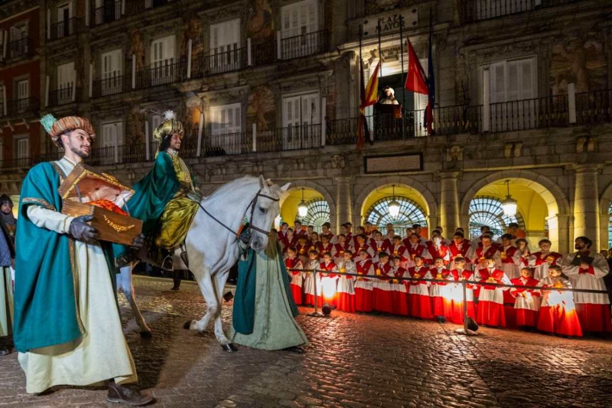 Los Reyes Magos pasaron por Madrid camino de Puy du Fou, en Toledo.