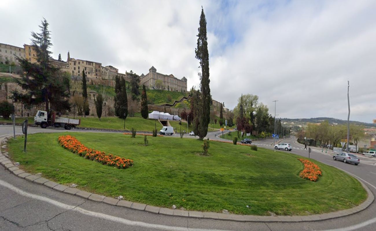 La bandera se erigirá en la rotonda donde confluyen la avenida de la Reconquista y el Paseo de Merchán.