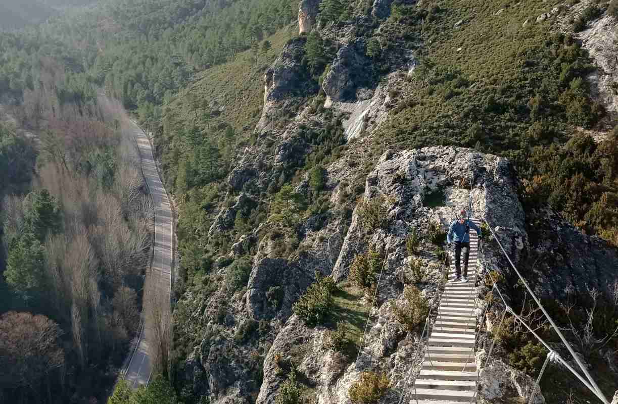 Vía Ferrata de Fuertescusa (Cuenca). Foto de Roberto Arroba, Federación de Deportes de Montaña de CLM.