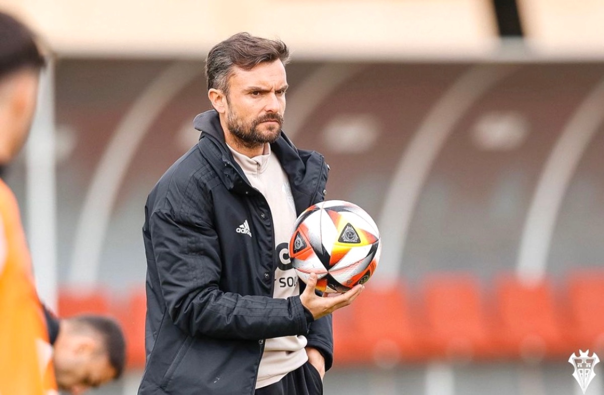 Entrenador del Albacete BP, Rubén Albés