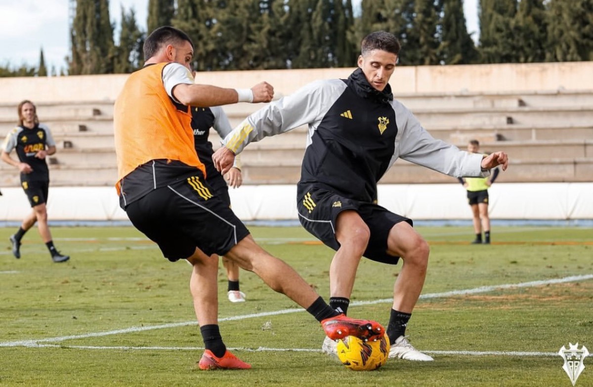 Entrenamiento en la Ciudad Deportiva Andrés Iniesta. Imagen Albacete BP