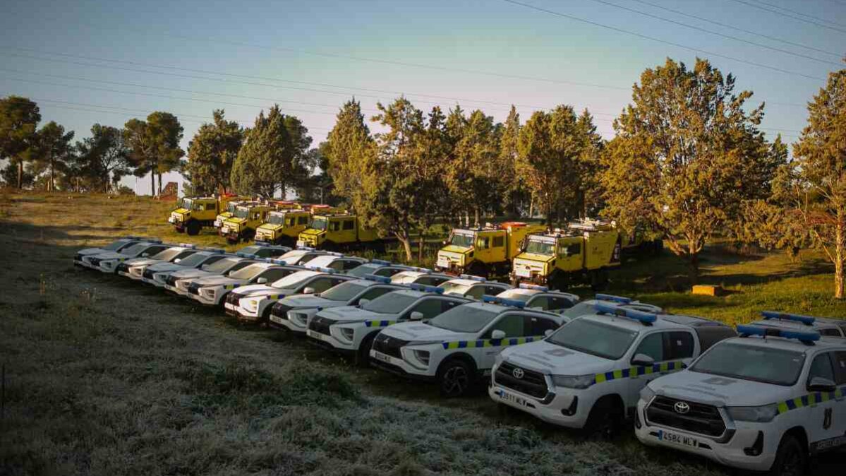 Entrega de los nuevos vehículos a los Agentes Medioambientales de Castilla-La Mancha.
