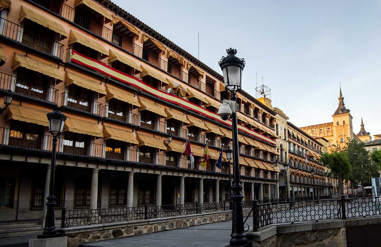 Fachada de la Delegación del Gobierno, en la Plaza de Zocodover.