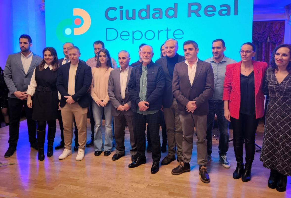 Foto de familia en la gala del deporte de Ciudad Real.