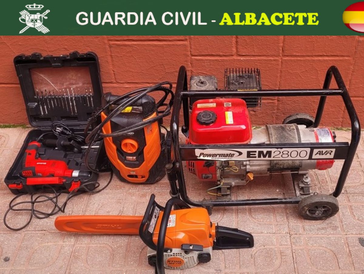 Efectos sustraídos en el robo de Alcaraz (Albacete).