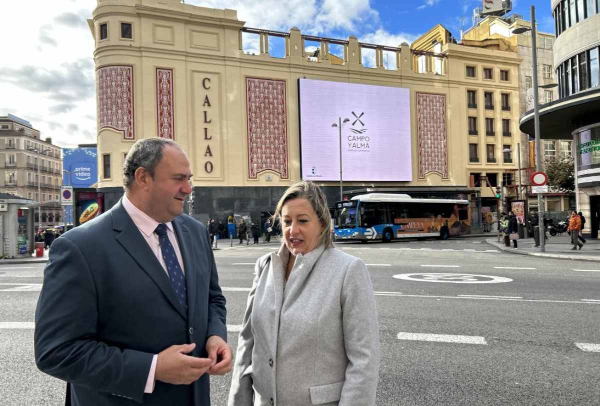 El consejero de agricultura, Ganadería y Desarrollo Rural, Julián Martínez Lizán, en Madrid.