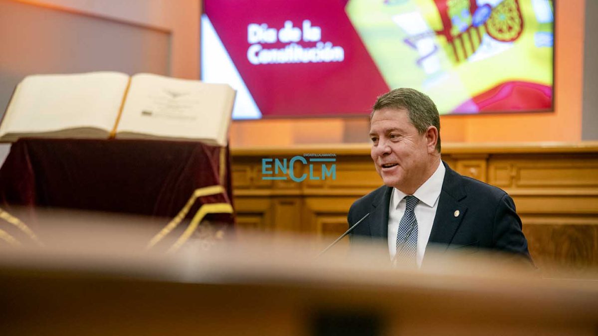 Emiliano García-Page, presidente de CLM. en el acto por el 45 aniversario de la Constitución Española. Foto: Rebeca Arango.