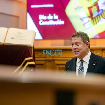 Emiliano García-Page, presidente de CLM. en el acto por el 45 aniversario de la Constitución Española. Foto: Rebeca Arango.