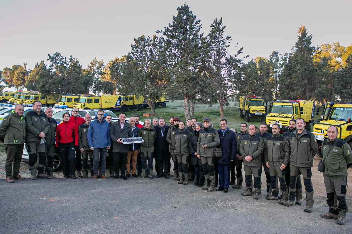 Entrega de los nuevos vehículos a los Agentes Medioambientales de Castilla-La Mancha.