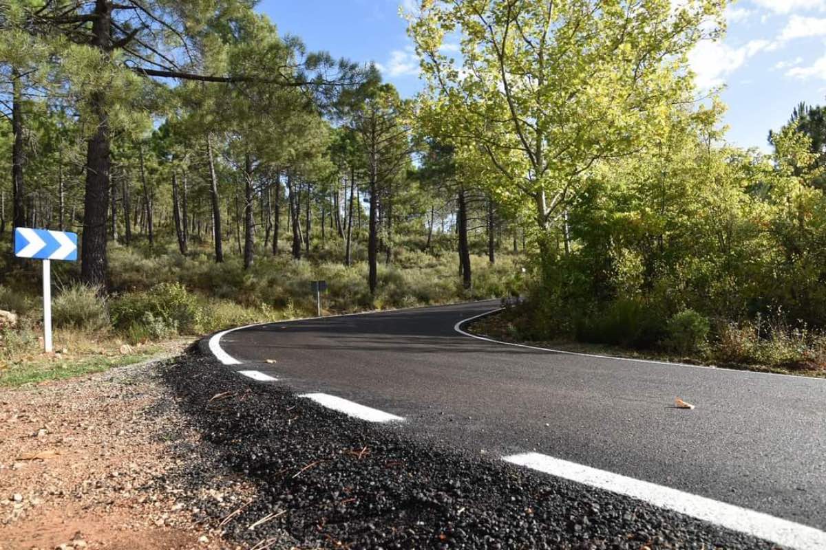 Imagen de señalización en carretera