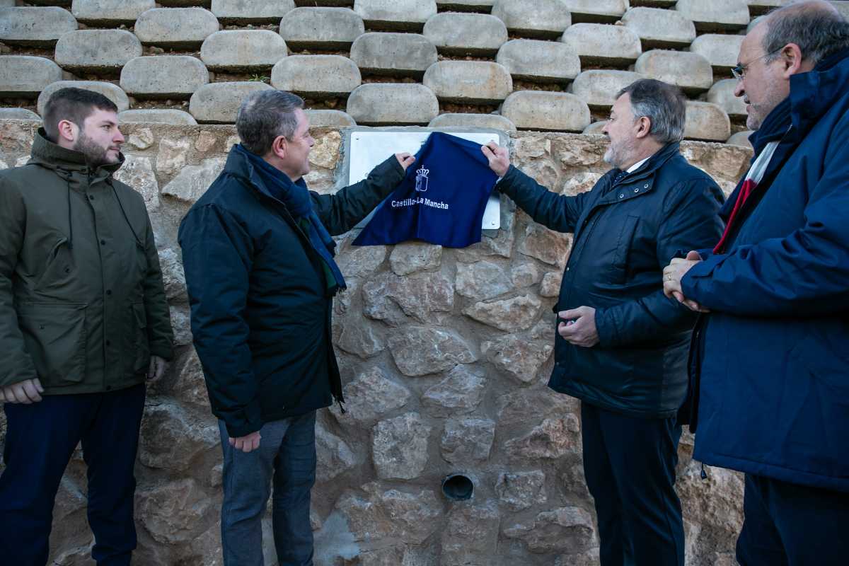 Imagen de archivo de la inauguración de la carretera que lleva al nuevo hospital de Cuenca.