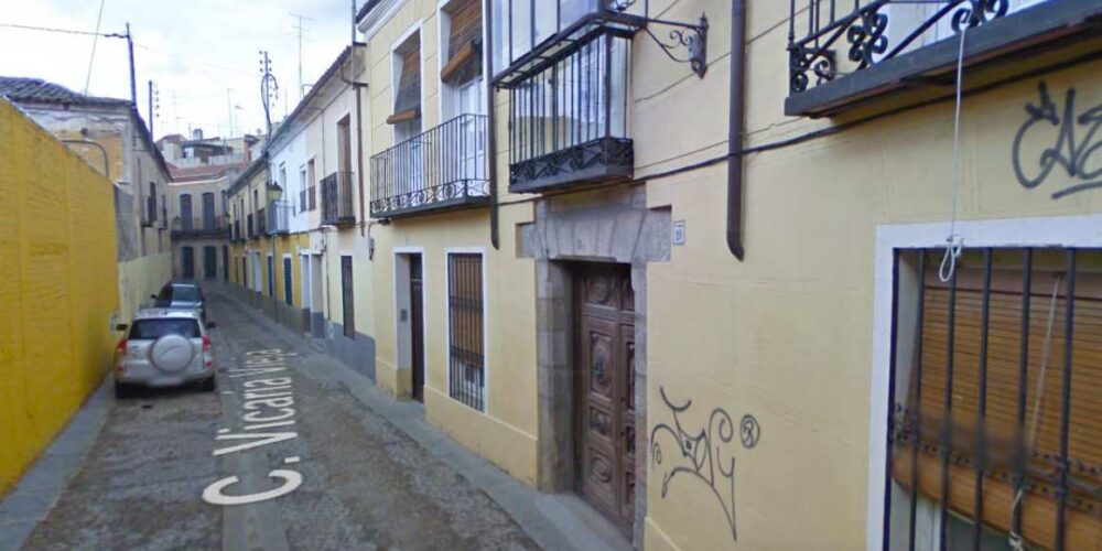 Ha ocurrido en el segundo piso de un bloque de viviendas de la calle Vicaría Vieja.