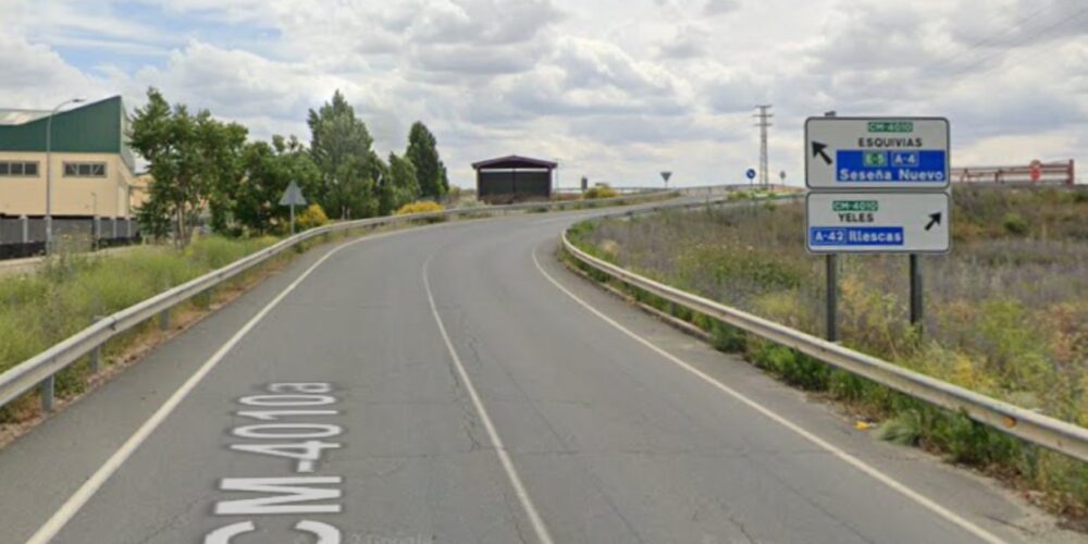 El suceso se ha producido a las 15:54 horas, el kilómetro 2 de la citada vía.