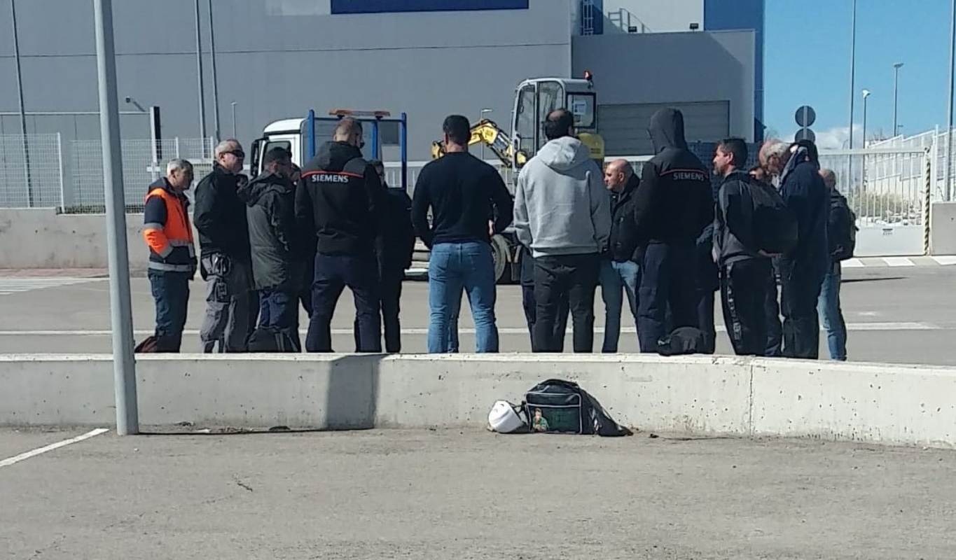 Una asamblea informativa en Siemens.