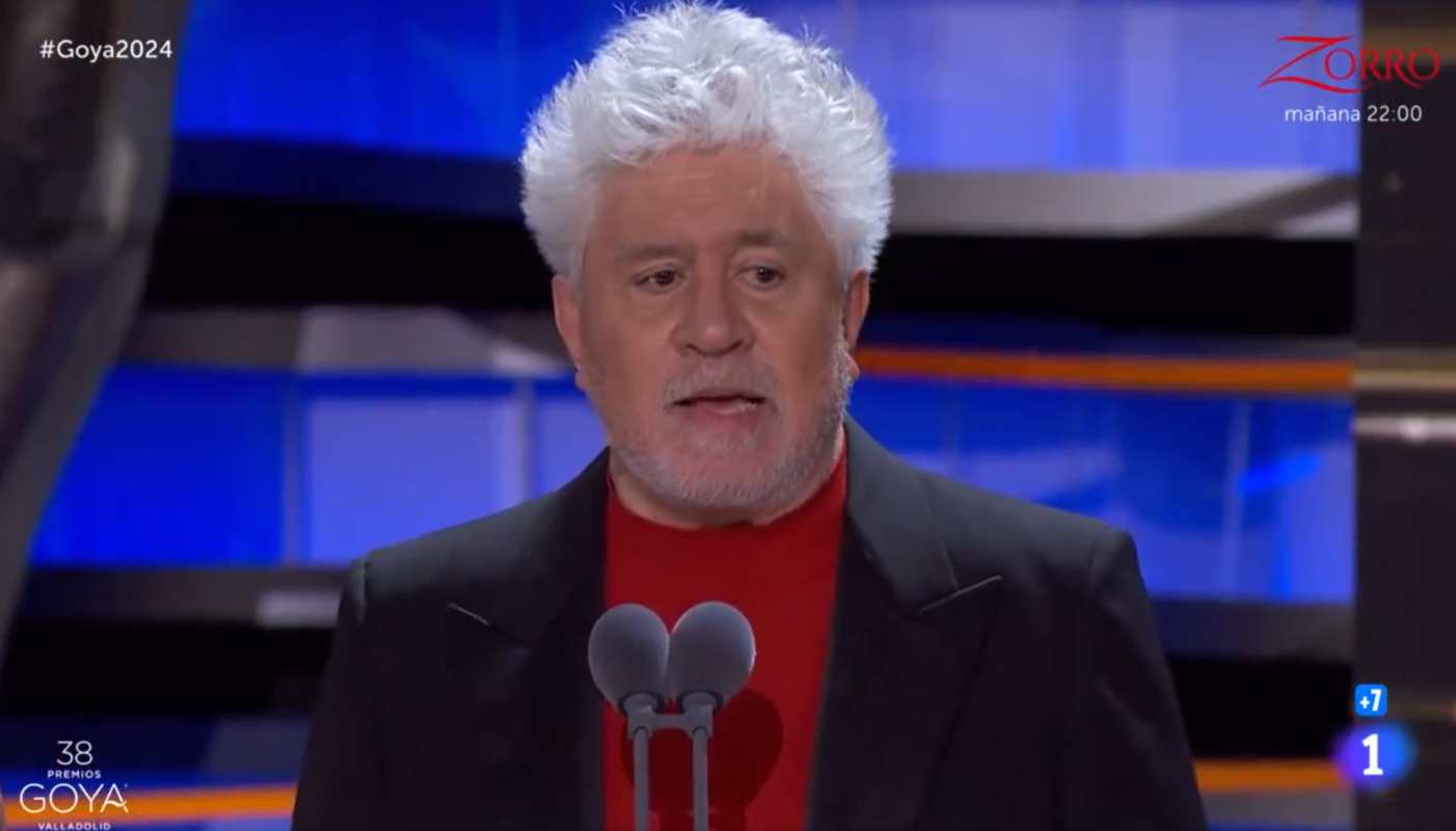 Pedro Almodóvar, durante su respuesta a Vox en la gala de los Goya.