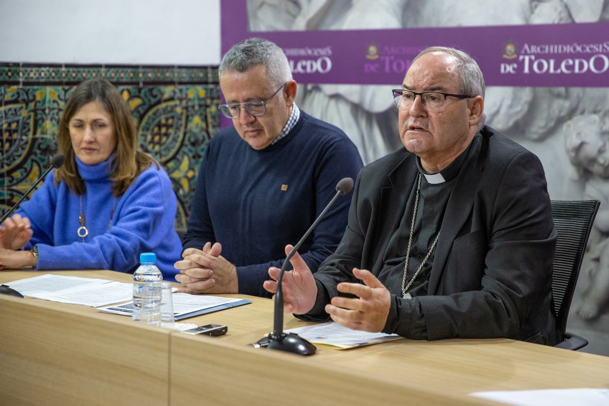 El arzobispo de Toledo, Francisco Cerro Chaves, presentando la campaña de Manos Unidas. Foto: EFE/Ismael Herrero.