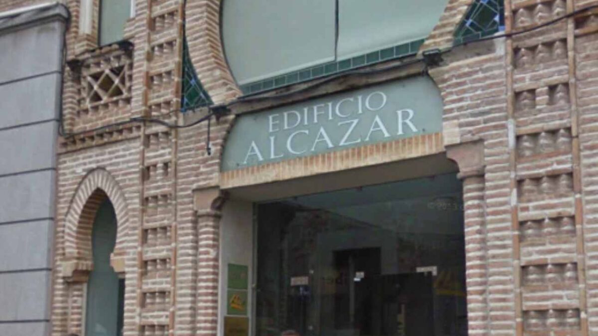 Edificio Alcázar, en el casco histórico de Toledo.