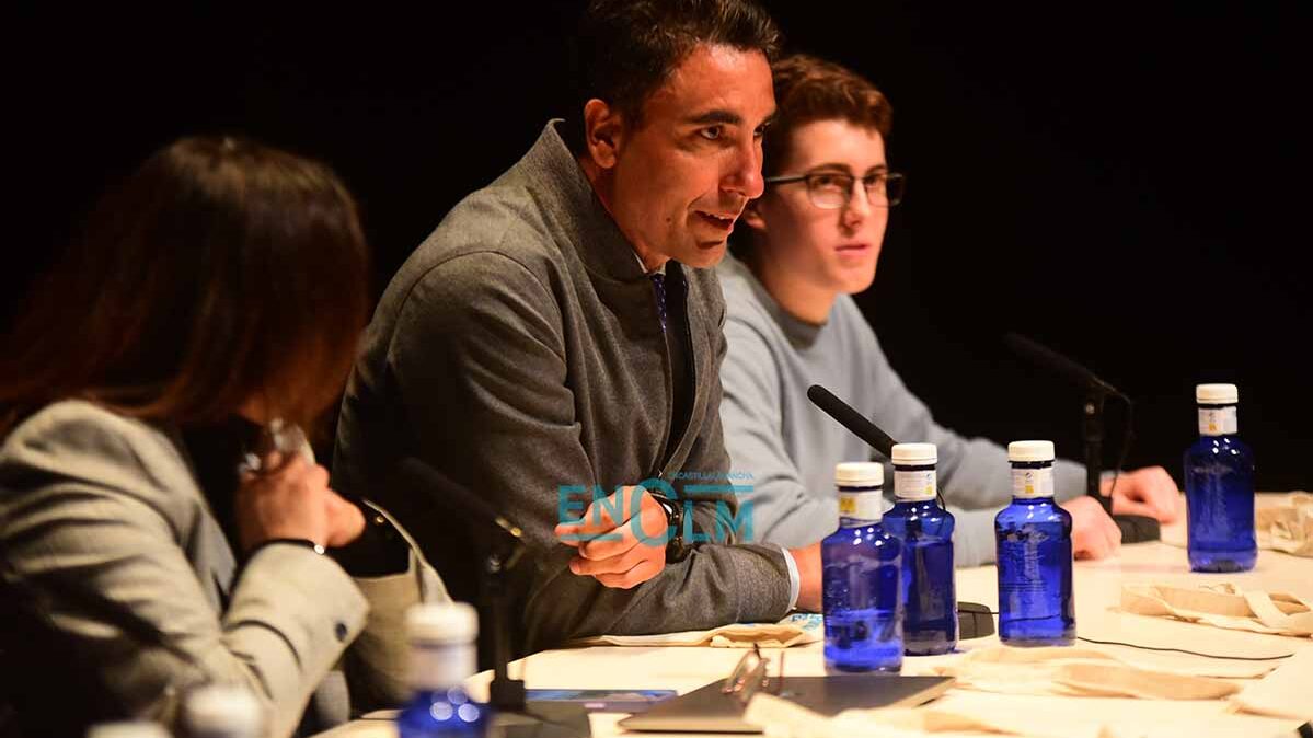 Luis Miguel García-Marquina, aportando su testimonio en las III Jornadas Rompiendo barreras en el deporte de CLM. Foto: Rebeca Arango.