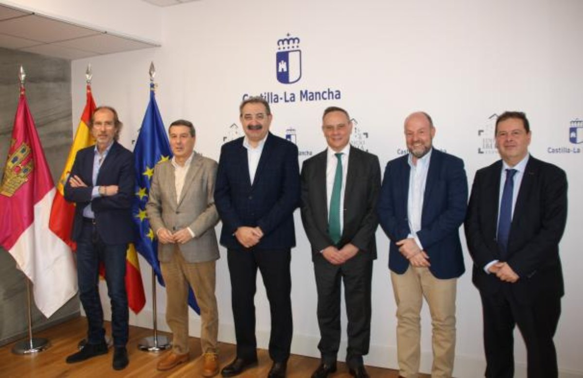 Reunión entre Castilla-La Mancha y Valencia por la atención sanitaria