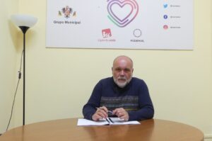 El portavoz del Grupo Municipal Izquierda Unida-Podemos, Txema Fernández.
