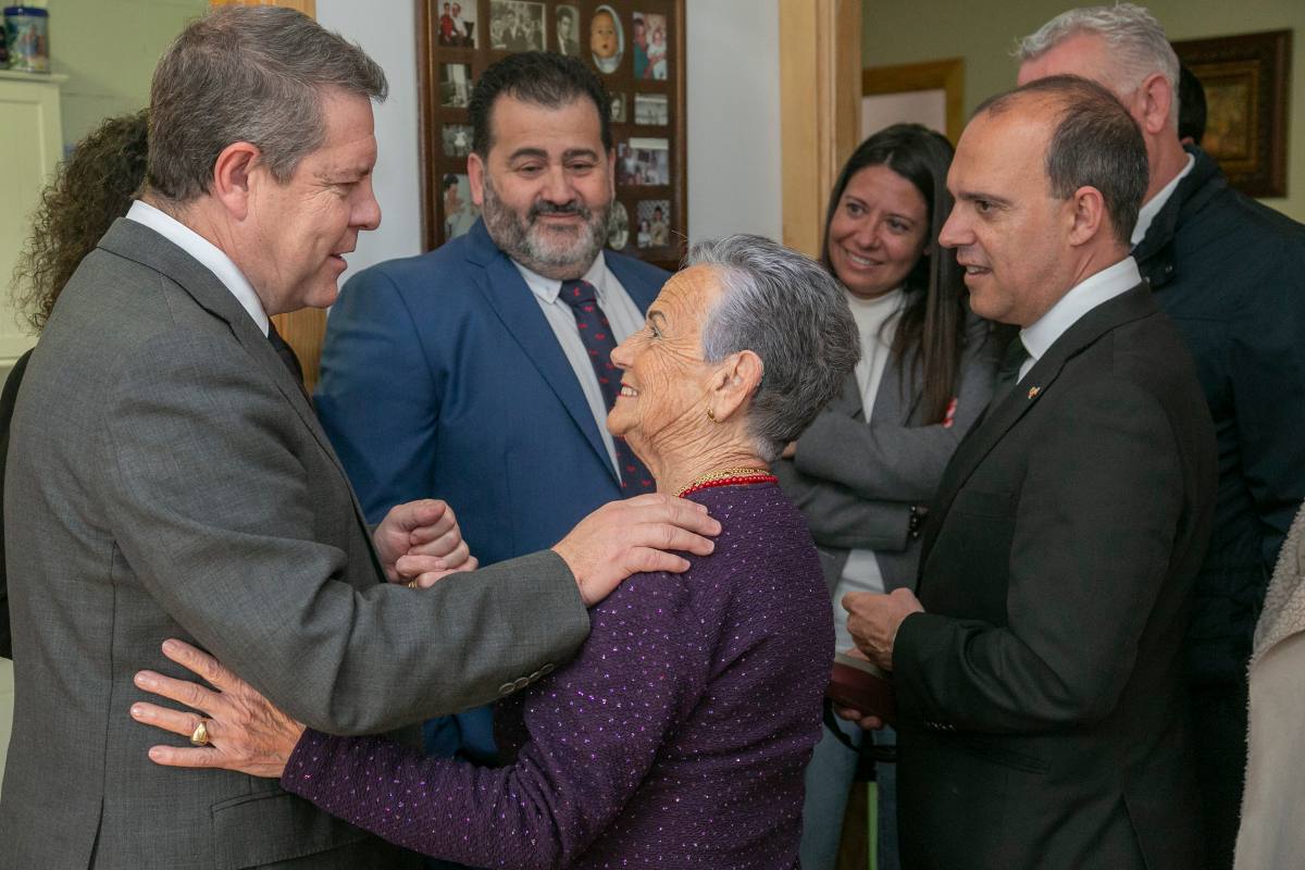 Pave inaugura la vivienda tutelada de Alhóndiga en Guadalajara