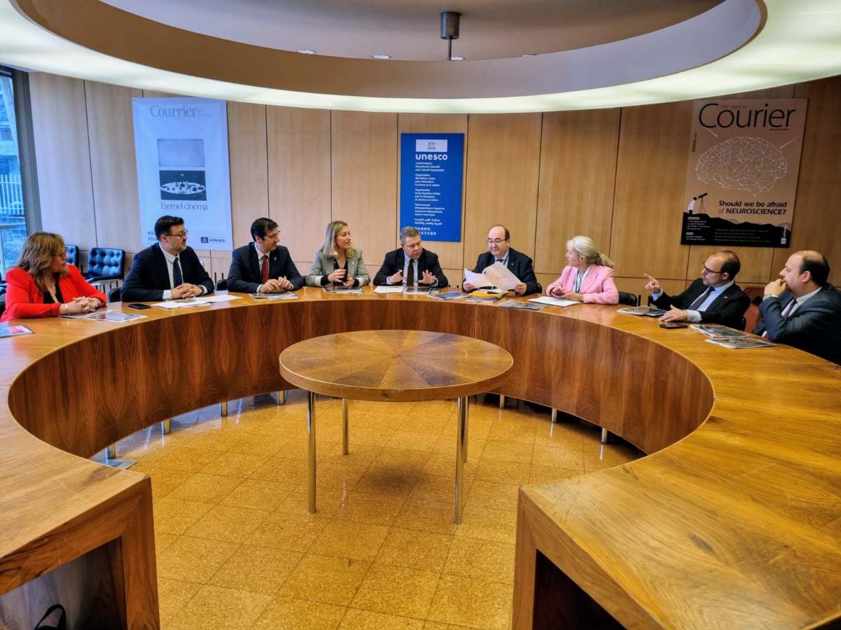 Reunión en París sobre la candidatura de Sigüenza como Patrimonio Mundial