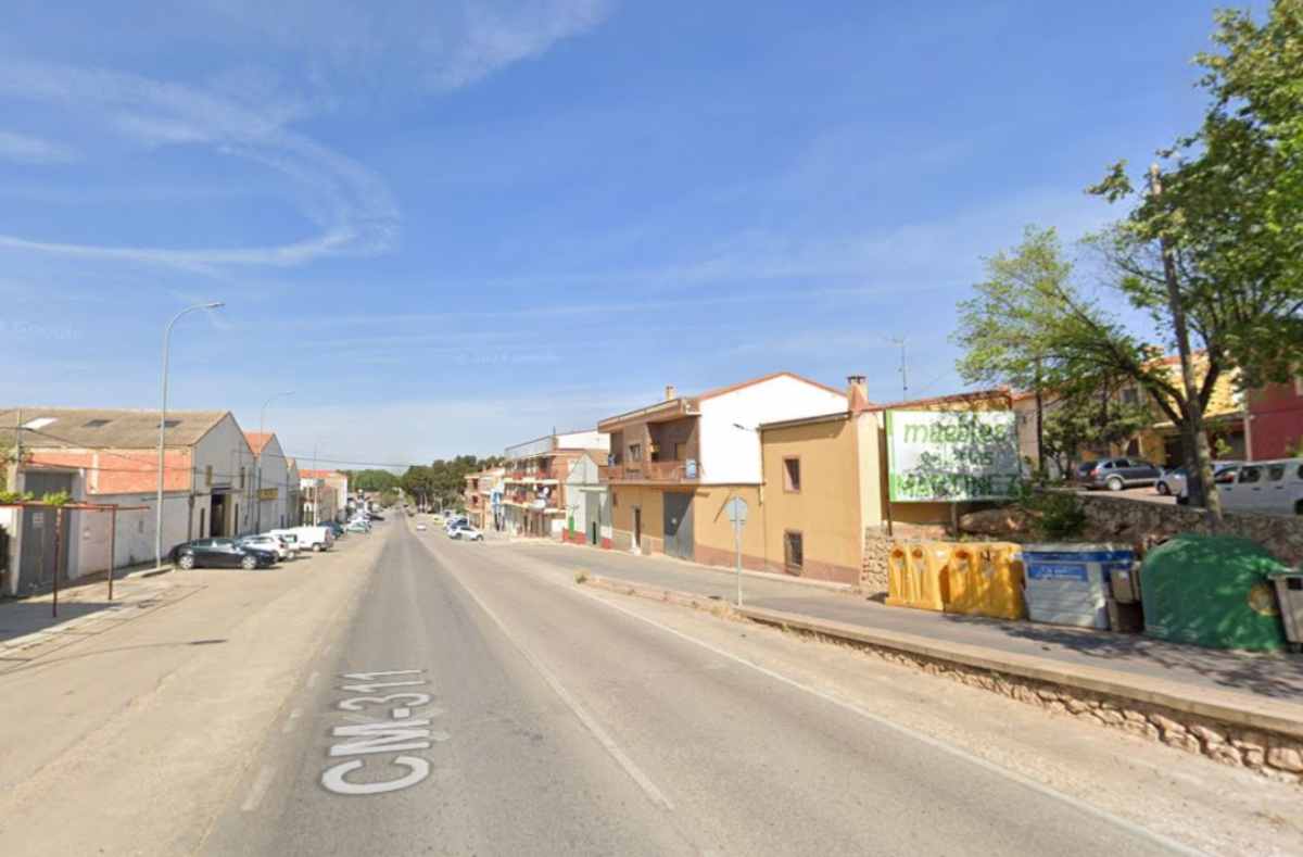 Avenida de la Constitución de Iniesta (Cuenca).