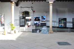 Exposición de Jesús Antoñanzas en la Posada del Rosario. Elena Valero