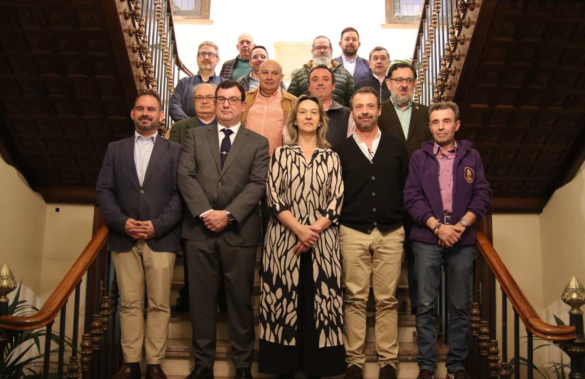 El Ayuntamiento de Guadalajara firma un convenio con la Junta de Cofradías