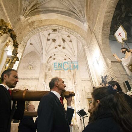 Encuentro Jesús Resucitado y Virgen Alegría