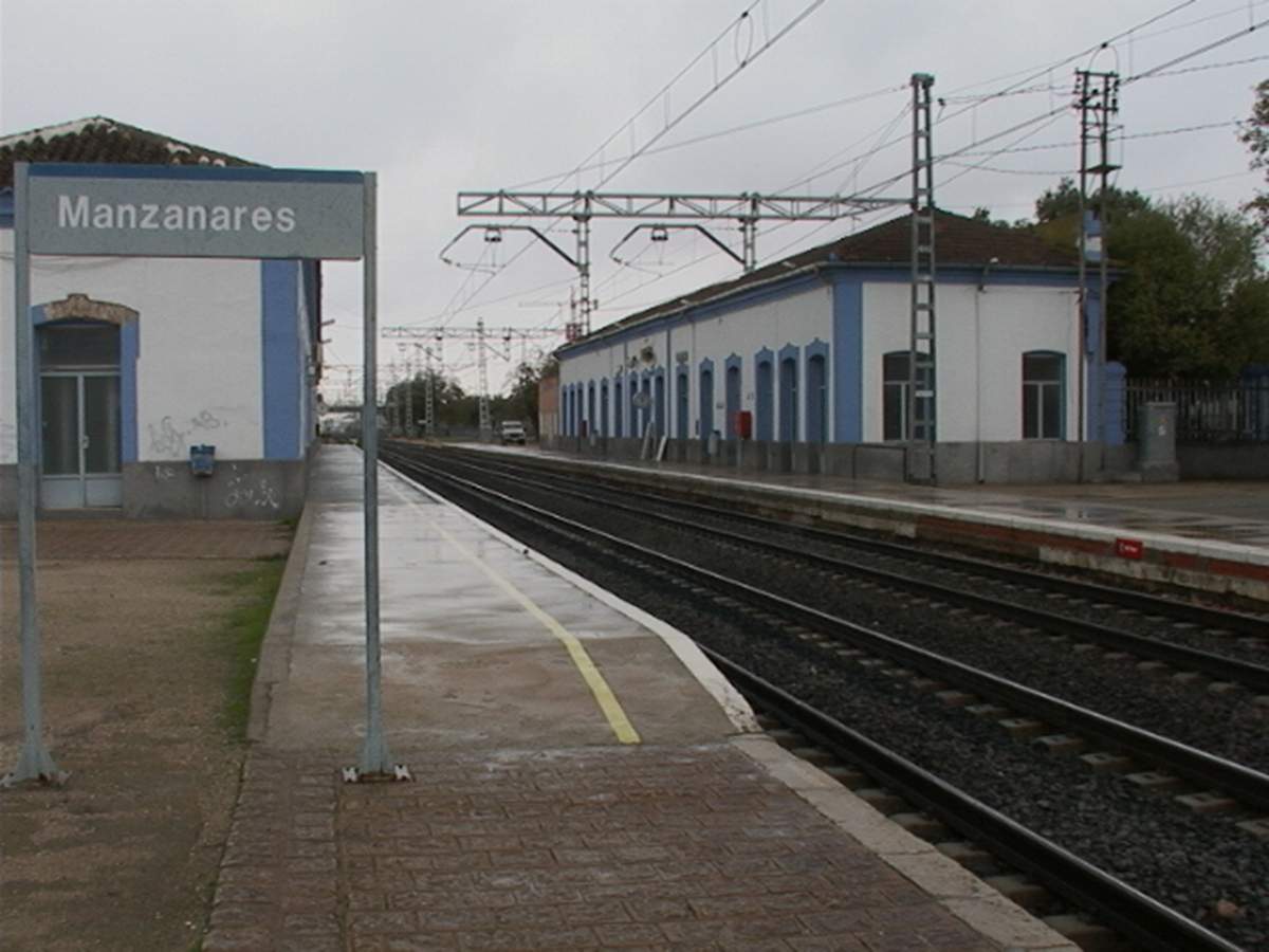 Estación de tren de Manzanares