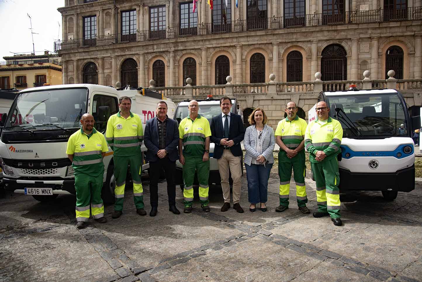 Presentación vehículos de limpieza de Toledo