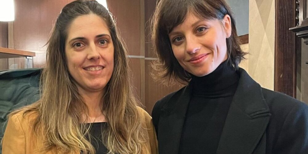 Imagen del Hotel La Salve con Michelle Jenner.