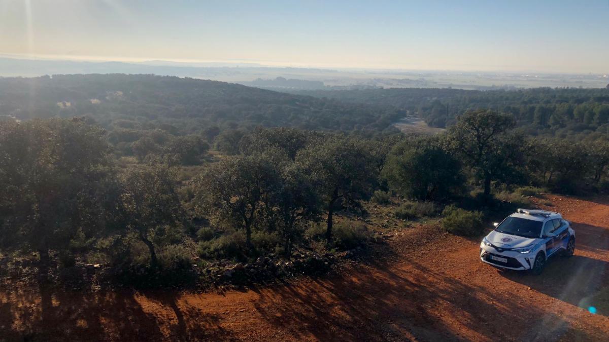 Imagen de archivo de un vehículo de la Policía Local de Ciudad Real en el Parque Forestal de La Atalaya