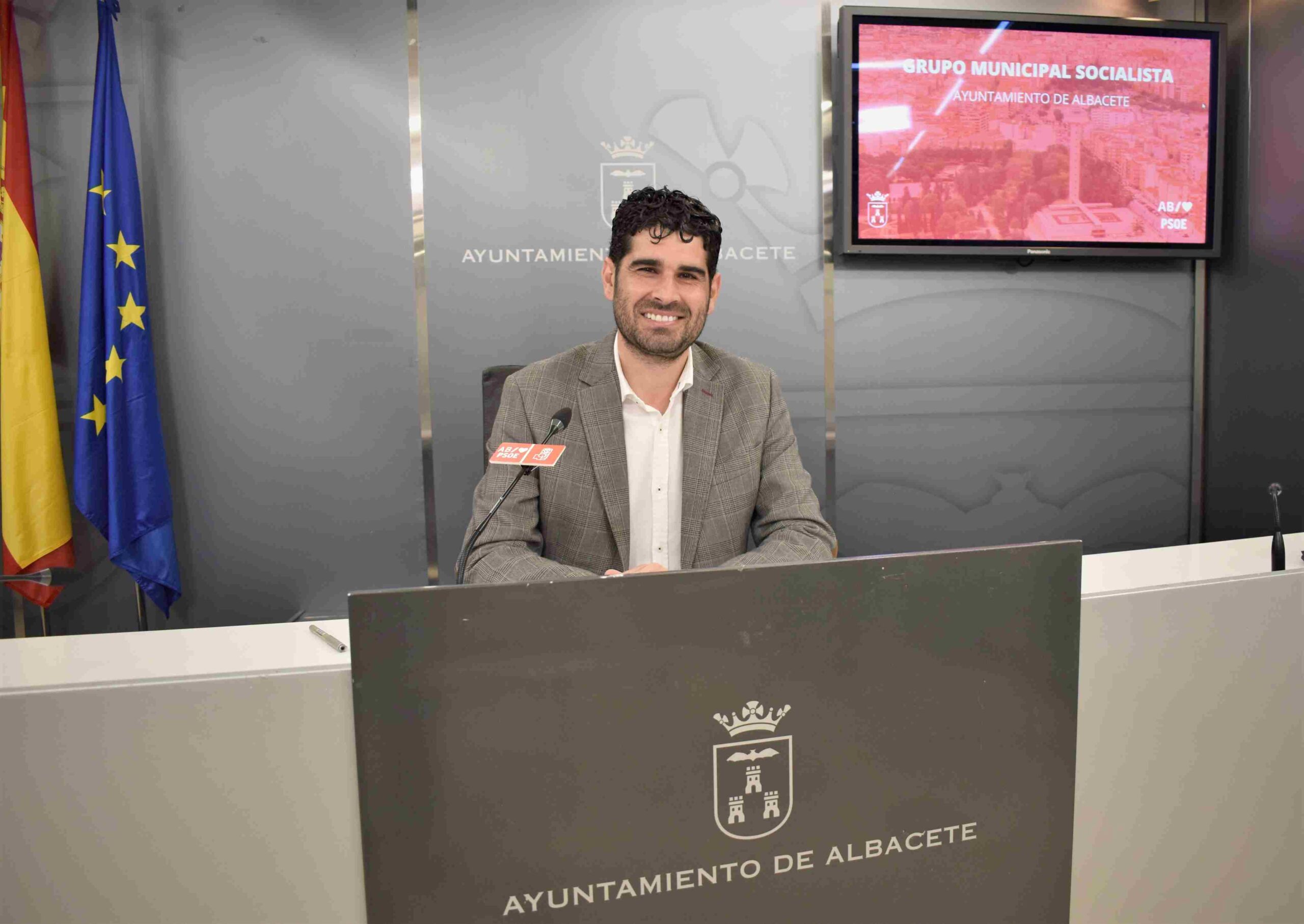 Concejal socialista del Ayuntamiento de Albacete, José González