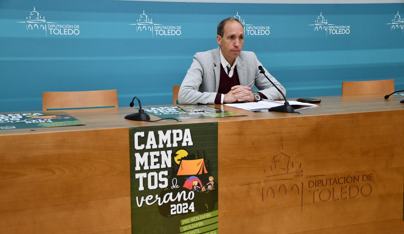 Daniel Arias aportaba las novedades de los campamentos de verano de la Diputación de Toledo.