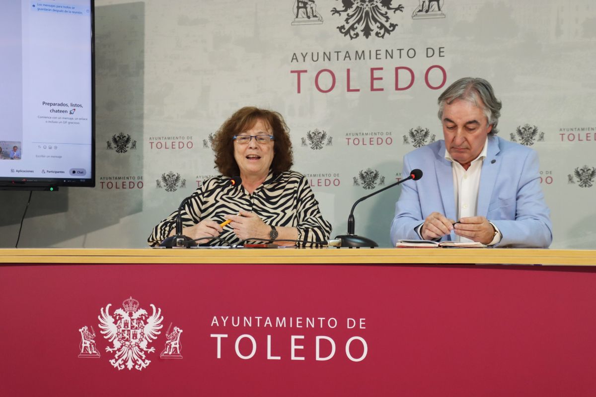 Ana Pérez y Juan Carlos Fernández Layos dieron a conocer los ponentes de las conferencias del Corpus.