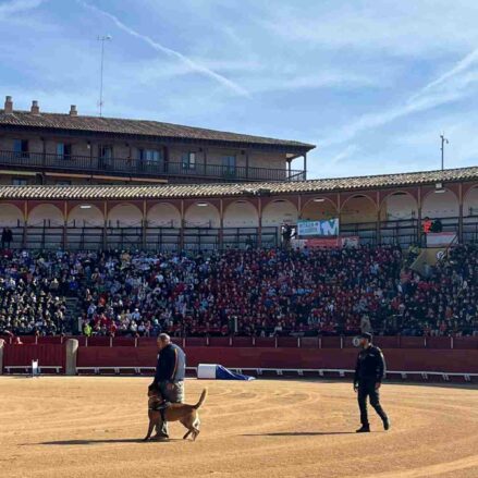 exhibicion-policia-nacional-3