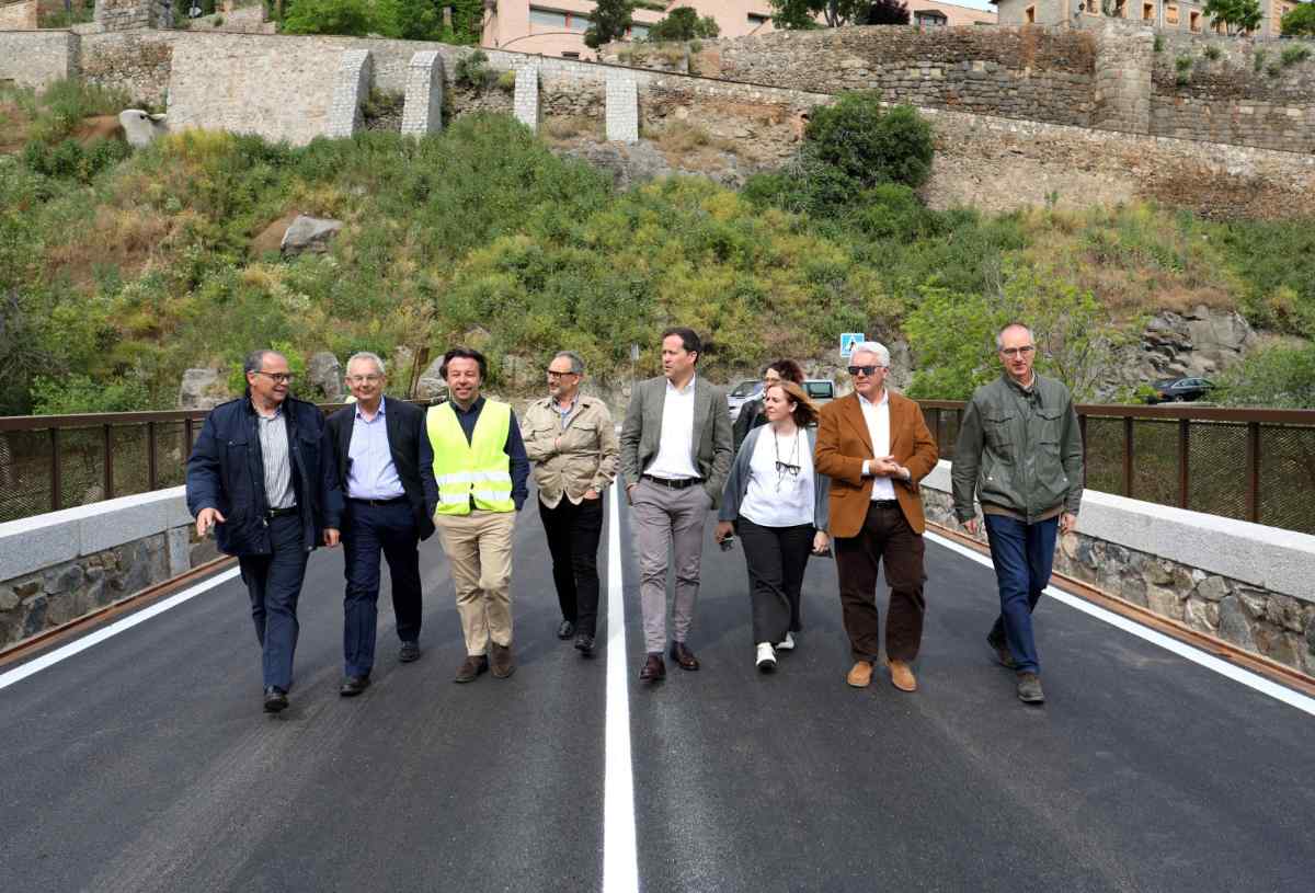 Visita al Puente nuevo de Alcántara.