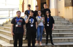 Equipo del IES Newton-Salas de Villanueva que ha sido reconocido por la Agencia Espacial Europea.