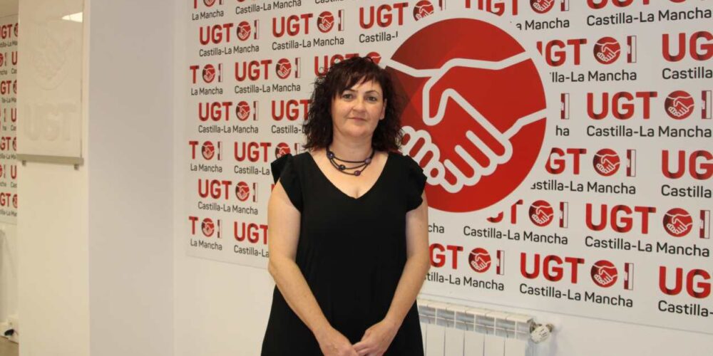 La secretaria de Empleo y Política Sindical de UGT CLM, Isabel Carrascosa.
