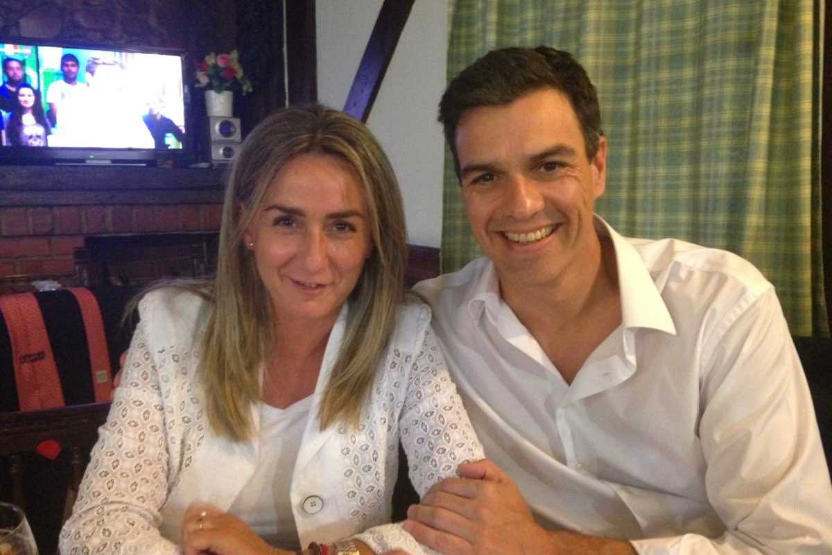 Milagros Tolón y Pedro Sánchez.