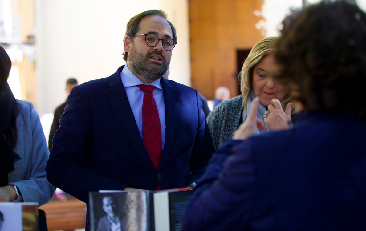 Paco Núñez, durante su visita de ayer martes en Cuenca.