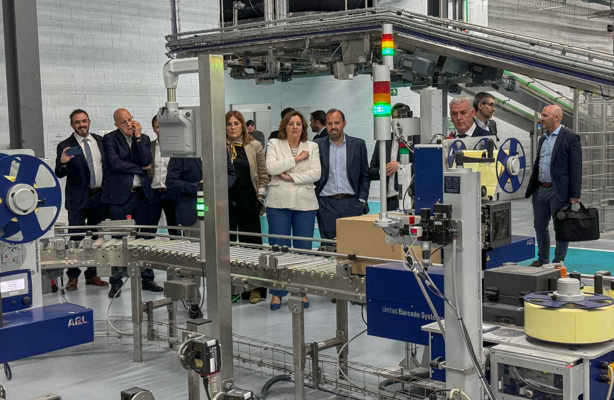 Visita a las instalaciones de las nuevas instalaciones de Liconsa, del Grupo Chemo, en Azuqueca.